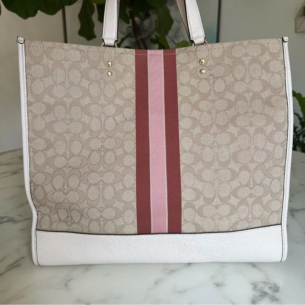 Dempsey Tote Bag 40 In Signature Jacquard Stripe & Coach Patch C1548 Khaki Pink - Picture 3 of 16